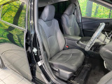 ドライバーによって運転しやすいポジションは異なり、あの車はどうなのか不安なこともありますよね。気になるお車は店頭で乗り込んでご確認いただけます♪