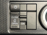 【パワースライドドア】スマートキーや運転席のスイッチでスライドドアの開閉が可能♪電動だから力を入れてドアを開ける必要が無く、小さいお子様でも、重い荷物を持っている時もラクに開け閉めできます♪