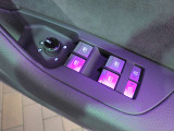『当店では全在庫を第三者機関にて車両確認をしております。ご遠方で実車確認が困難なお客様にも高品質なお車をご提案させて頂いております。気になるお車がございましたらお気軽にお問い合わせください。』