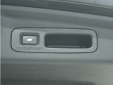 ◆パワーテールゲート◆キーや運転席のボタン、ハンズフリー機能など多彩なアクセスで自動開閉できます。