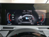 メーター内のディスプレイには車両情報を色々確認することが出来ます。