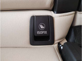 BMWの少し硬めの足回りは車の縦揺れを素早く整えるため、同乗者の方への車酔いにも効果が御座います。