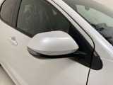 ウインカーミラーも現在は主流の装備になってきました。外見がカッコよくなるだけではなく、視認性も向上し、安全面にも貢献します。