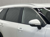 プラスチックバイザーがない分すっきり★洗車のときも窓の拭きあげがとても楽チンです★