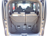 ◆定員乗車時のカーゴルームです。普段のお買い物の荷物やたくさんの収納が可能です。
