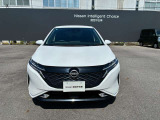 日産のブランドを象徴するVモーショングリルです。