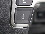 レーンディパーチャーアラート(LDA)車線逸脱防止支援システムが装備されています。