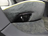 ☆八光カーグループは、世界の3つのブランドの正規ディーラーを運営しております☆ 無料お電話でのお問合わせ:072-724-8887 営業時間:10:00〜18:30(定休日:毎週水曜日)