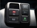 ◆オートブレーキホールド機能付き電子パーキングブレーキ◆ブレーキペダルを足から離しても停車状態を保ちます。アクセルを踏めば自動でブレーキが解除され、発進可能!