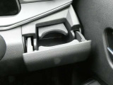 運転席側にあるドリンクホルダーです。