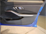 【BMW認定中古車】BMWのご購入はぜひBMW正規ディーラーで!メーカー基準の納車前点検整備を全車実施。規定整備を実施された車両にのみ付帯出来る全国保証。