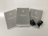 取り扱い説明書・整備手帳・スペアキーが揃ってますので安心です。