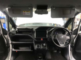 トヨタの高品質Car洗浄ブランドまるまるクリン済み!フロントシートを取り外して徹底クリーニング!