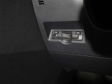 ETC車載器が搭載されているので、高速道路の乗り降りもノンストップで通過できます♪