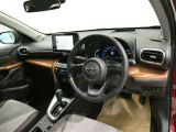 ご覧の車両以外にも多数のU-Carを展示販売しております。