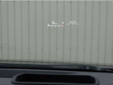 カラーヘッドアップディスプレイ付き。少ない視線移動で情報を確認できるので、運転の疲労軽減に繋がりますよ♪