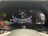 一目で今出ている速度が分かるデジタルメーターを採用しており、うっかりのスピード超過も減りますよ