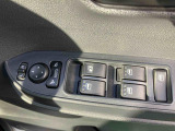電動格納ドアミラー