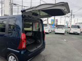 お車で来られる場合、東北道久喜ICよりさいたま市方面へおよそ5分になります。また圏央道菖蒲白岡IC、もしくは幸手ICからでもおよそ15?30分で着きます。(交通状況により異なることはございます。)