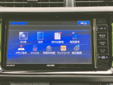 多彩な再生機能で、お好みの音楽を快適に楽しめます。高音質なサウンドで、ドライブの時間を豊かに彩ります。