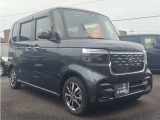 当社の優秀なスタッフがしっかり点検整備をさせていただいてからご納車いたします!さらに!エンジンオイル、エレメント・ミッションオイル・ワイパーゴムを新品交換になります!これで安心して乗って頂けます!
