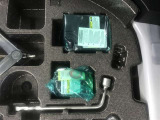 パンク修理キット付き車両です。