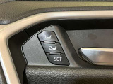 シート位置を記憶できるメモリー機能!ご家族で運転を交代する際、非常に便利です!安心快適なドライブを是非!