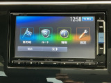 純正メモリーインターナビ付きです!CD・DVD再生、ミュージックサーバー、フルセグTV視聴、Bluetooth接続可能です!