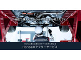 アルミホイール装着車です。見た目だけでなく、鉄ホイールより軽く、燃費にも良い影響を与えてくれます。