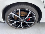 お客様と弊社の魅力溢れるお車との出逢いをサポートいたします。