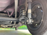お車を安心してお乗りいただく為には、足回りの定期点検が欠かせません。サービスサポート(有償保証)では無料点検もご提供しており、安心のカーライフをお過ごしいただけるサポート体制が整っています。