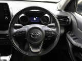 各操作スイッチなどもハンドルから手を放すことなく操作可能で安全運転に支援いたします!