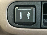 安全安心な走行のために、納車前には小さなクルマを知り尽くしたエキスパートが基本性能に関わる機能や状態を徹底的に点検しています。