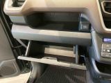 納車前にはプロのメカニックが点検、整備を行いますので安心してお乗り頂けます!!