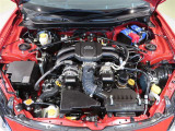 2400ccガソリンエンジンです。