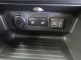 運転席と助手席にシートヒーター付き◎