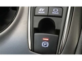 電動パーキングブレーキを装備