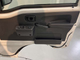 中古車は一物一価、同じようなお車でも、整備状況、外内装の状態など様々です。