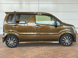 豊富に在庫を取り揃えています。 軽自動車からミニバン、セダン、SUV、話題のハイブリッド車などなど続々入荷中です!