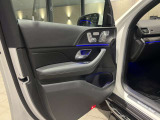 *認定中古車「サーティファイドカー」では、万一お車が故障した場合も、ご購入後2年間は走行距離にかかわらずメルセデス・ベンツ正規サービスネットワークで無料修理いたします。