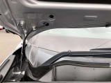 トヨタ認定中古車の1つ当社の自慢の『まるごとクリーニング!』見えないところまで、1台1台丁寧に仕上げております。お客様に気持ちよくお乗りいただけるクリーニングサービスです。是非現車を体感してください!