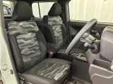 【運転席/助手席シートヒーター装備】 座面と背面を温め、寒い日のドライブを快適にします。