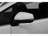 対向車からの視認性も良く安心してお乗りいただけるウィンカー付ドアミラー!