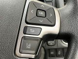 ナビゲーションに視線を移さず、ハンドルから手を離さず、運転に集中したまま手元でオーディオ操作できます♪