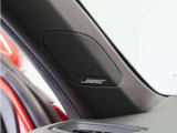 ◆BOSEスピーカー◆室内環境に合わせBOSE社と共同開発したサウンドシステム。まるでコンサート会場にいるような臨場感を全席で味わえます。
