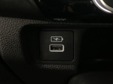 充電用USBジャックを装備!