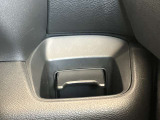運転席に設置しておりますので便利でございます。