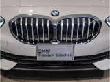 BMW代表的な特徴のキドニーグリル。BMWのすべてのモデルに採用され、BMWらしさを強調しております。