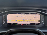 【Digital Cockpit Pro】メーター表示に加え、ナビゲ―ションのマップ、アシストシステムなど好みに応じて表示を切り替えできます。