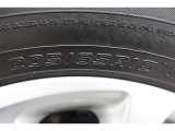 タイヤサイズは205/65R16!!
